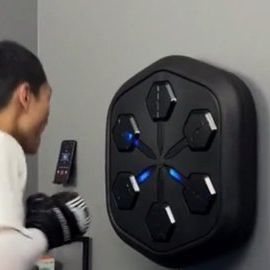 Máquina de boxe musical coms luva